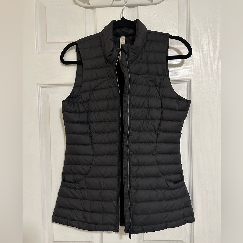 Lulu Lemon Vest - Picture 1 of 2